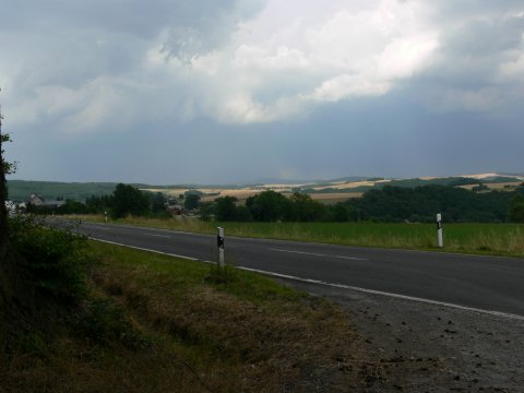 Als wir zum Dorf zurückkehrten, kündeten ...