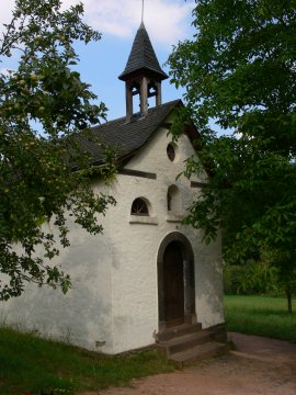 Zum Beispiel diese kleine Kapelle.